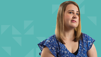 Public sector employee Emma, Administration Assistant